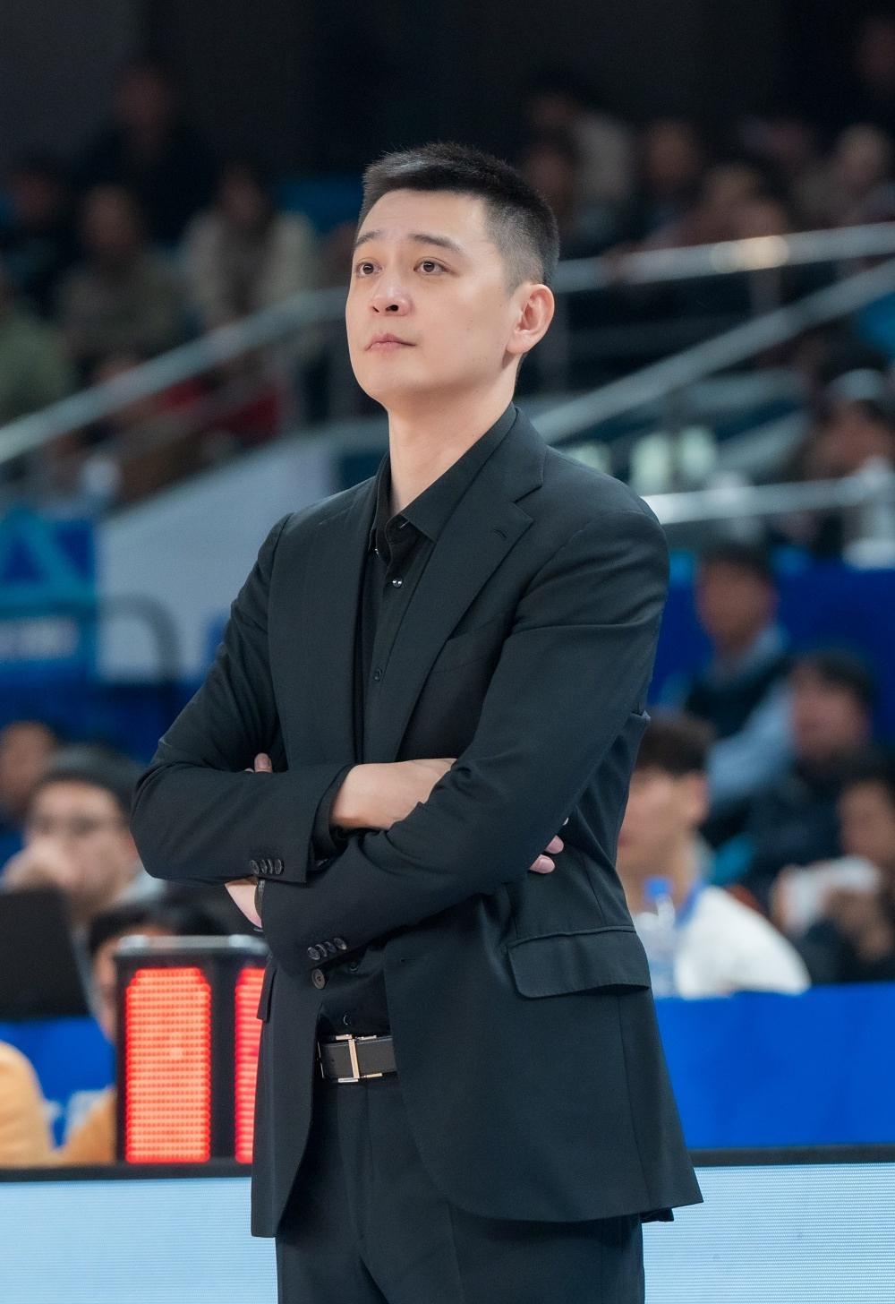 开云网页版-刚宣布离队，杨鸣闪电上岗！首秀日公布